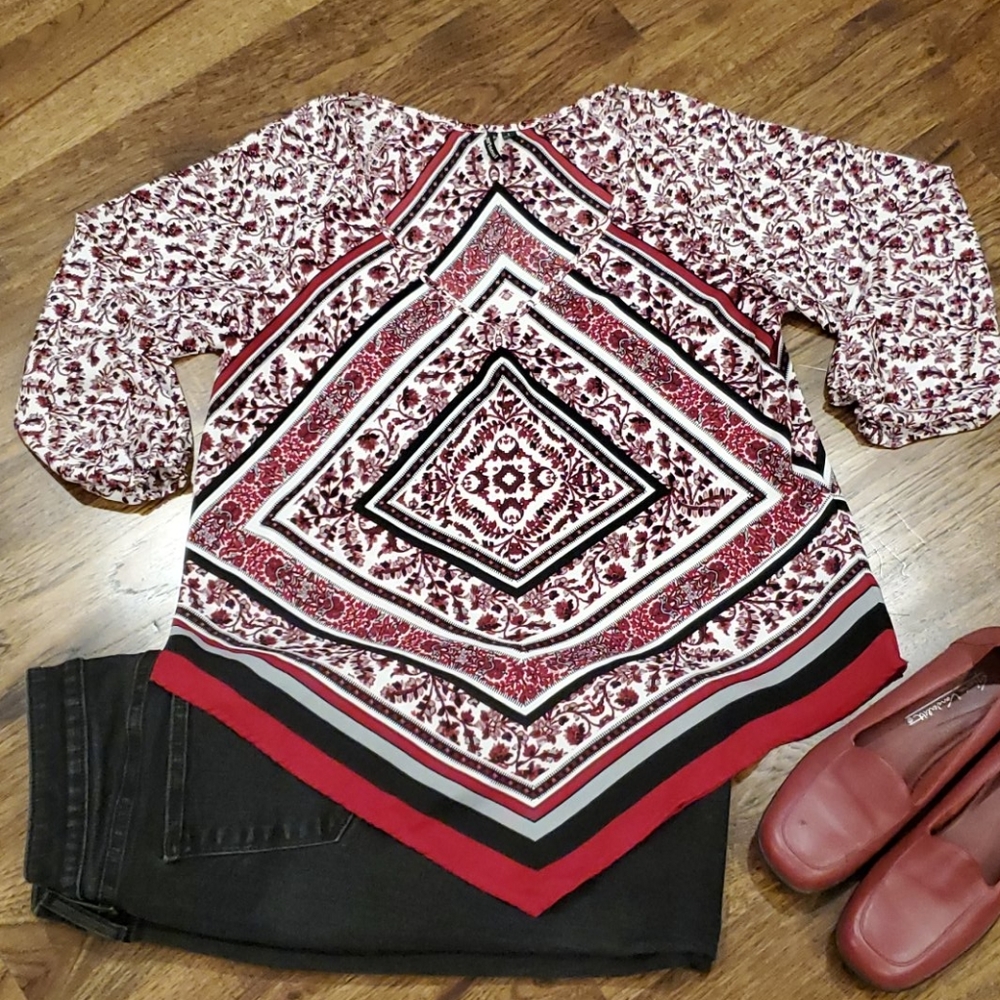 Womens 3/4 sleeve red & black shirt size L